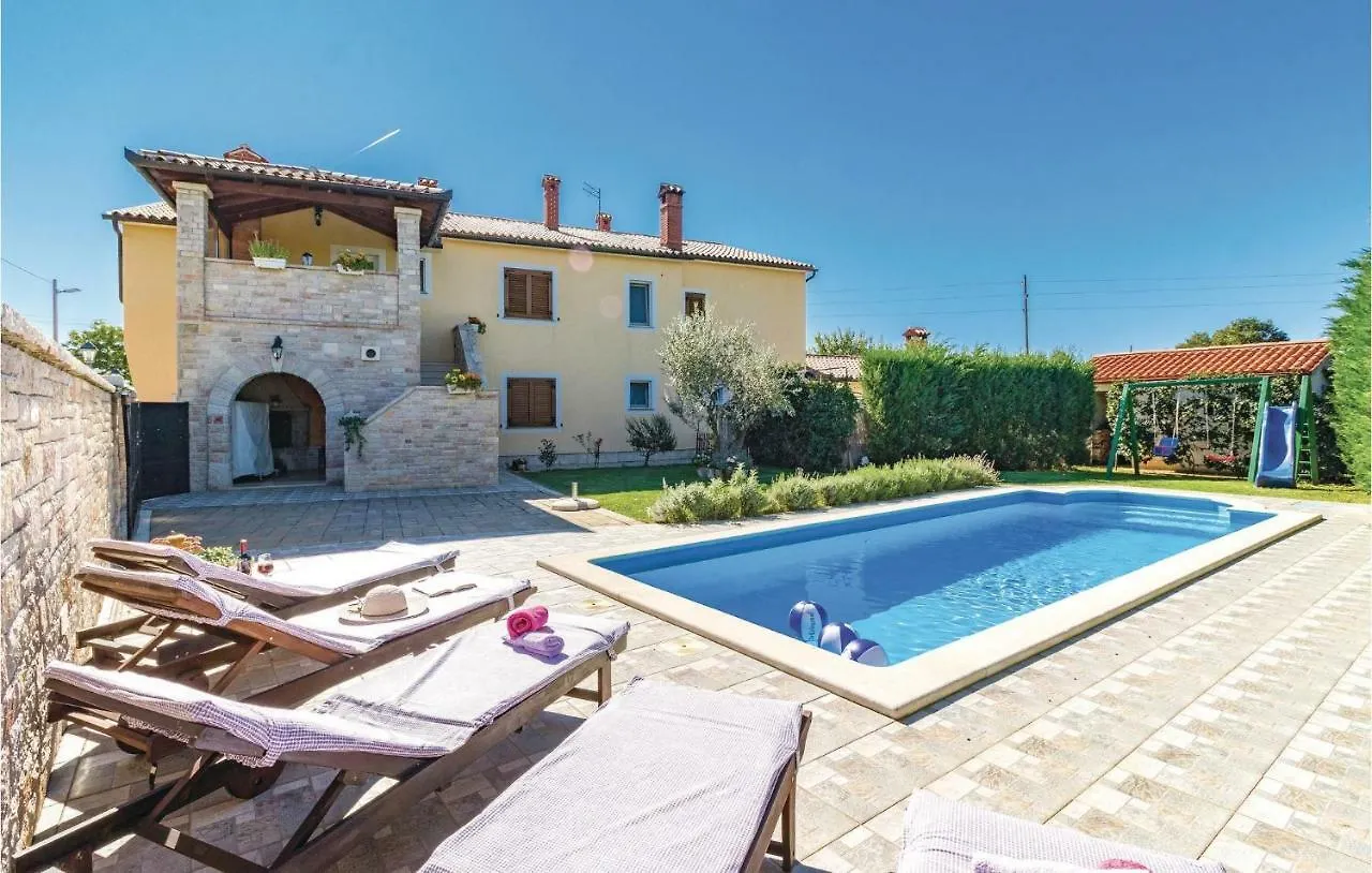 Cozy Home In Frkeci With Outdoor Swimming Pool Barban Croatia